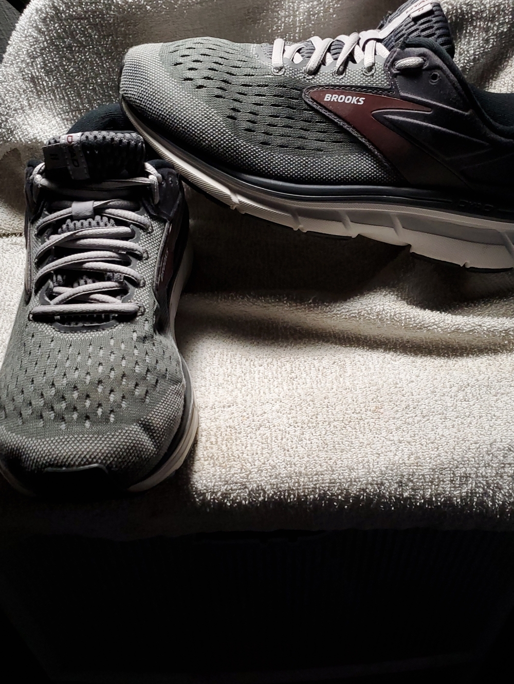 Brooks Grey and White Men's Running Sneakers